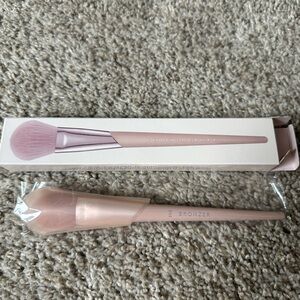 NIB Fenty Beauty 195 Bronzer Brush